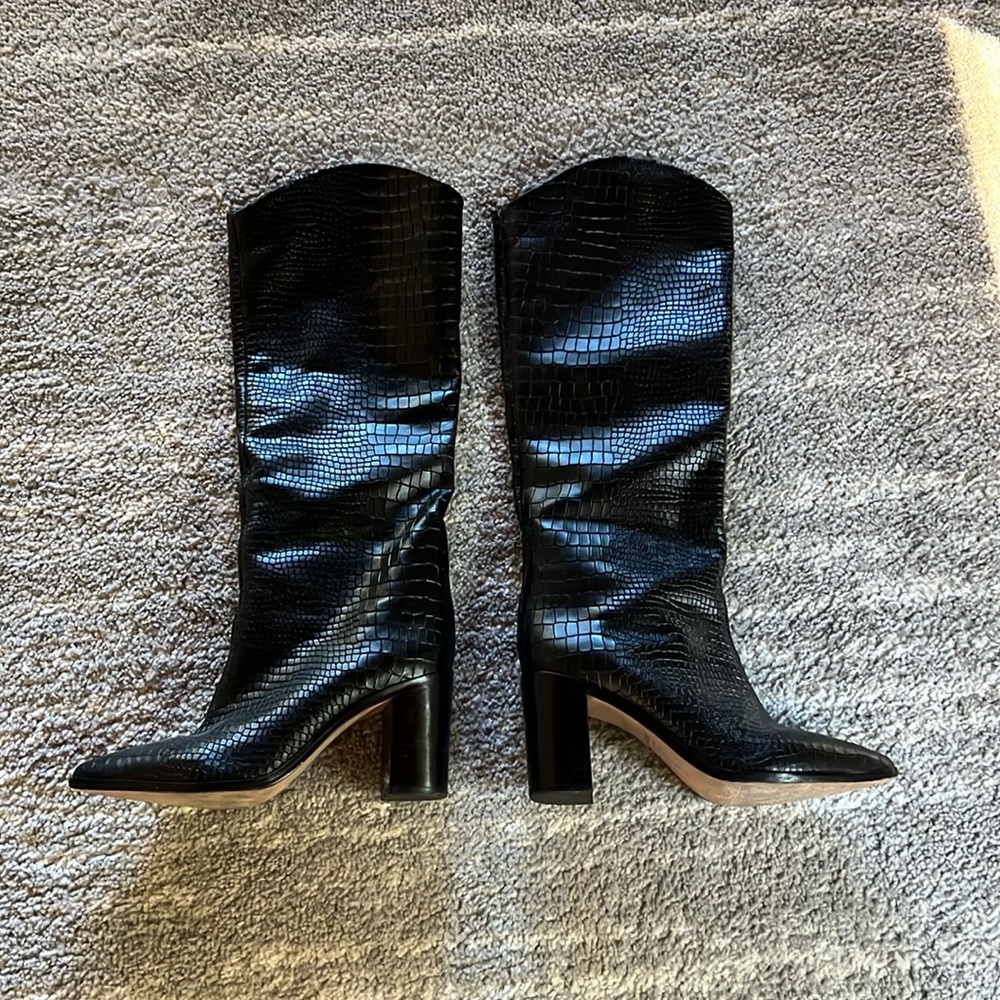 Beautiful Alligator style knee high boots. So fun, in good condition
